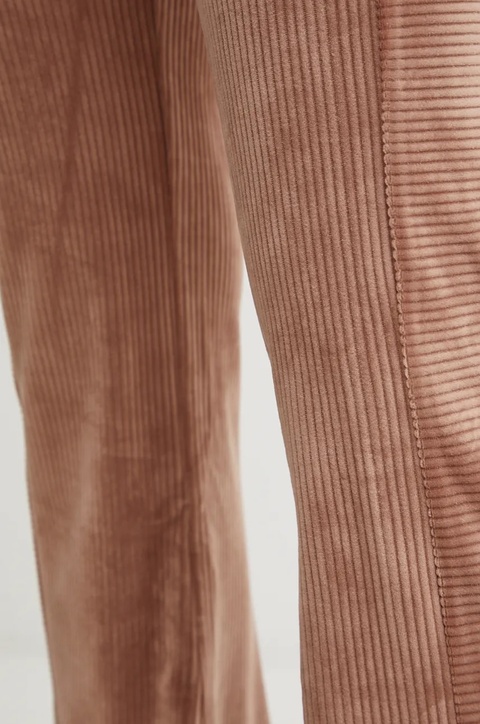Billabong spodnie dresowe Good Day Pant kolor brązowy gładkie EBJNP00121 - zdjęcie produktu nr 2