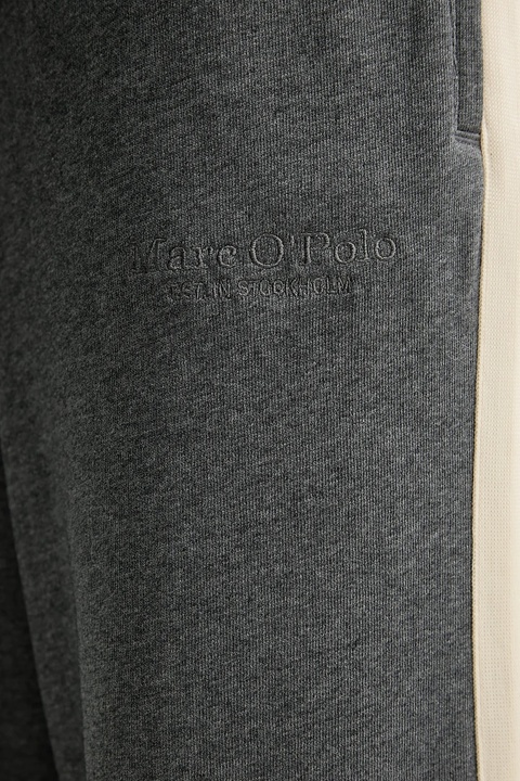 Marc O'Polo spodnie dresowe bawełniane damskie kolor szary melanżowe 600407319005 - zdjęcie produktu nr 2