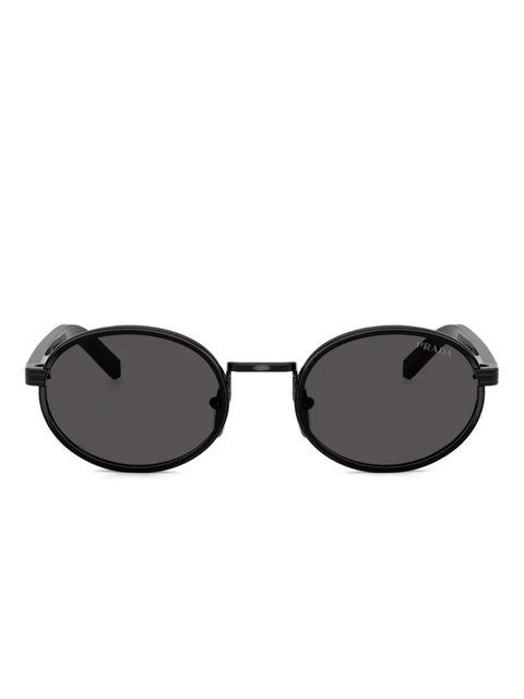 Prada Eyewear logo-engraved sunglasses - Black - zdjęcie produktu nr 1
