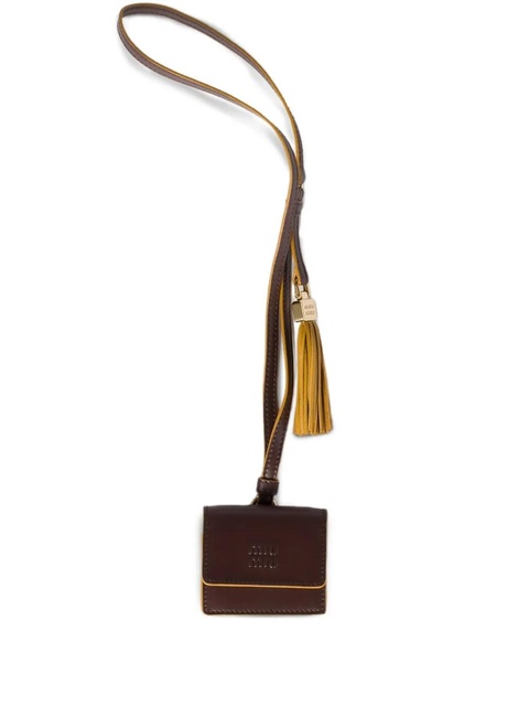 Miu Miu embossed-logo leather charm - Brown - zdjęcie produktu nr 1