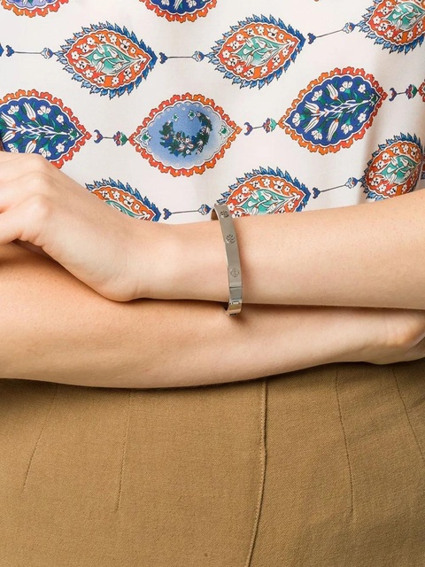 Tory Burch logo-embossed bracelet - Silver - zdjęcie produktu nr 2