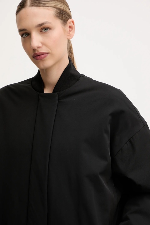 Calvin Klein Performance kurtka kolor czarny zimowa oversize LVGWF5J402 - zdjęcie produktu nr 2