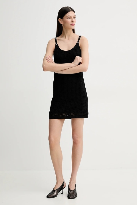 AERON sukienka bawełniana BARRY kolor czarny mini dopasowana DR573573 - zdjęcie produktu nr 1