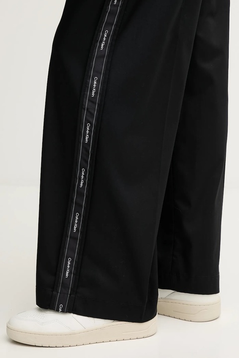 Calvin Klein Jeans spodnie bawełniane damskie kolor czarny szerokie high waist LV044D612G - zdjęcie produktu nr 2