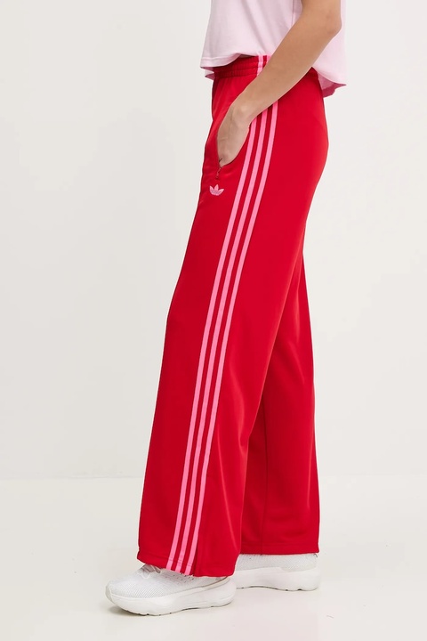 adidas Originals spodnie dresowe Firebird damskie kolor czerwony wzorzyste JW1225 - zdjęcie produktu nr 1