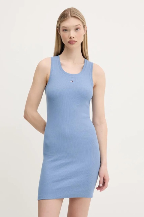 Tommy Jeans sukienka kolor niebieski mini dopasowana DW0DW20674 - zdjęcie produktu nr 1
