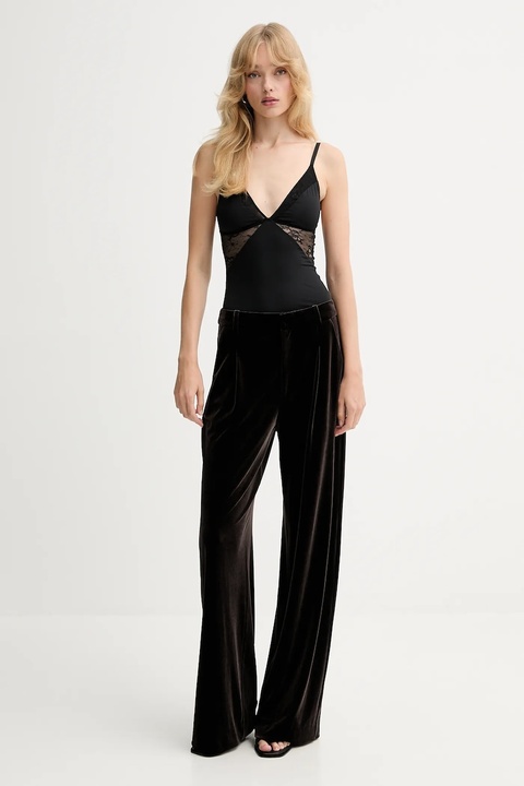 Gestuz spodnie welurowe damskie kolor brązowy szerokie high waist 10910718 - zdjęcie produktu nr 2