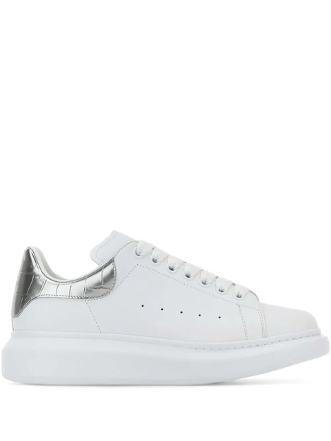Alexander McQueen Oversized crocodile-effect leather sneakers - White - zdjęcie produktu nr 1