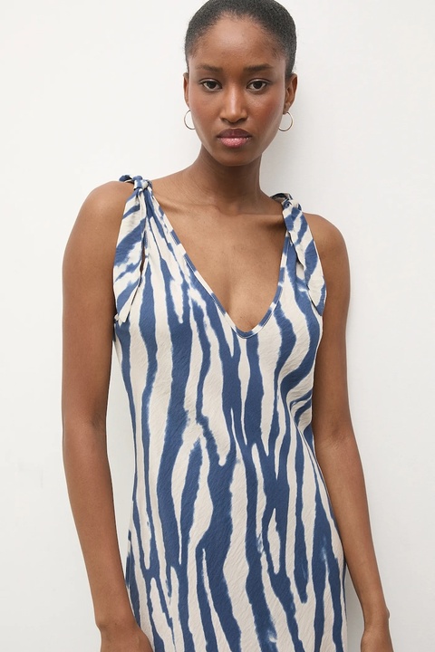 Answear.LAB sukienka kolor granatowy maxi prosta - zdjęcie produktu nr 2