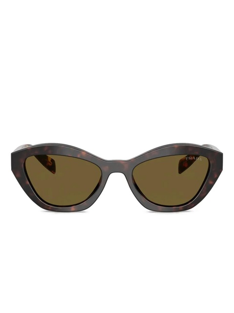 Prada Eyewear logo-detail cat-eye sunglasses - Brown - zdjęcie produktu nr 1