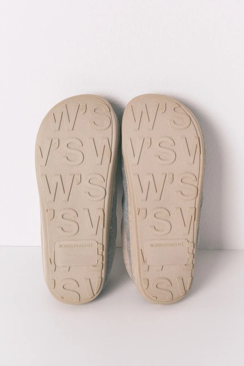 women'secret kapcie MULTILICENSE URBAN kolor szary 4992525 - zdjęcie produktu nr 2