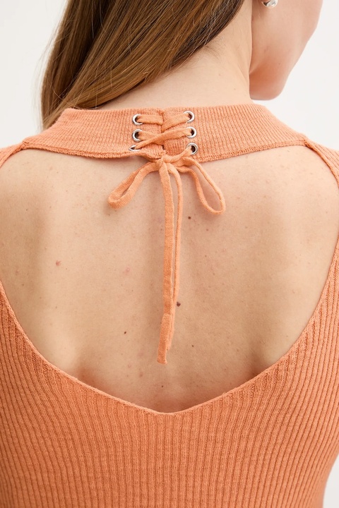 Sisley sweter z domieszką lnu damski kolor pomarańczowy lekki 105GM106G - zdjęcie produktu nr 1