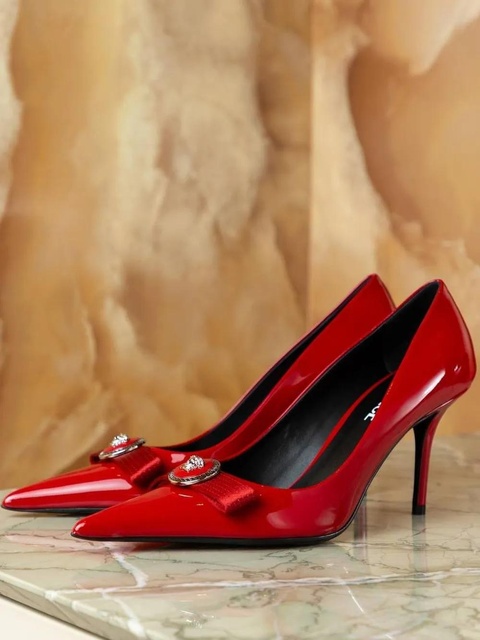 Versace 90mm bow-embellished pointed-toe pumps - Red - zdjęcie produktu nr 2