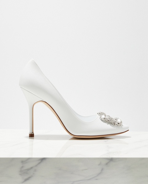 MANOLO BLAHNIK - Białe szpilki ze skóry Hangisi - zdjęcie produktu nr 2
