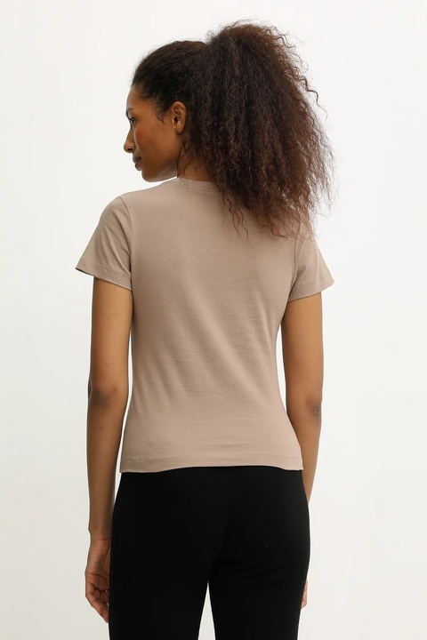 Guess t-shirt bawełniany NARCISO damski kolor beżowy V5GI10 K9RM1 - zdjęcie produktu nr 2