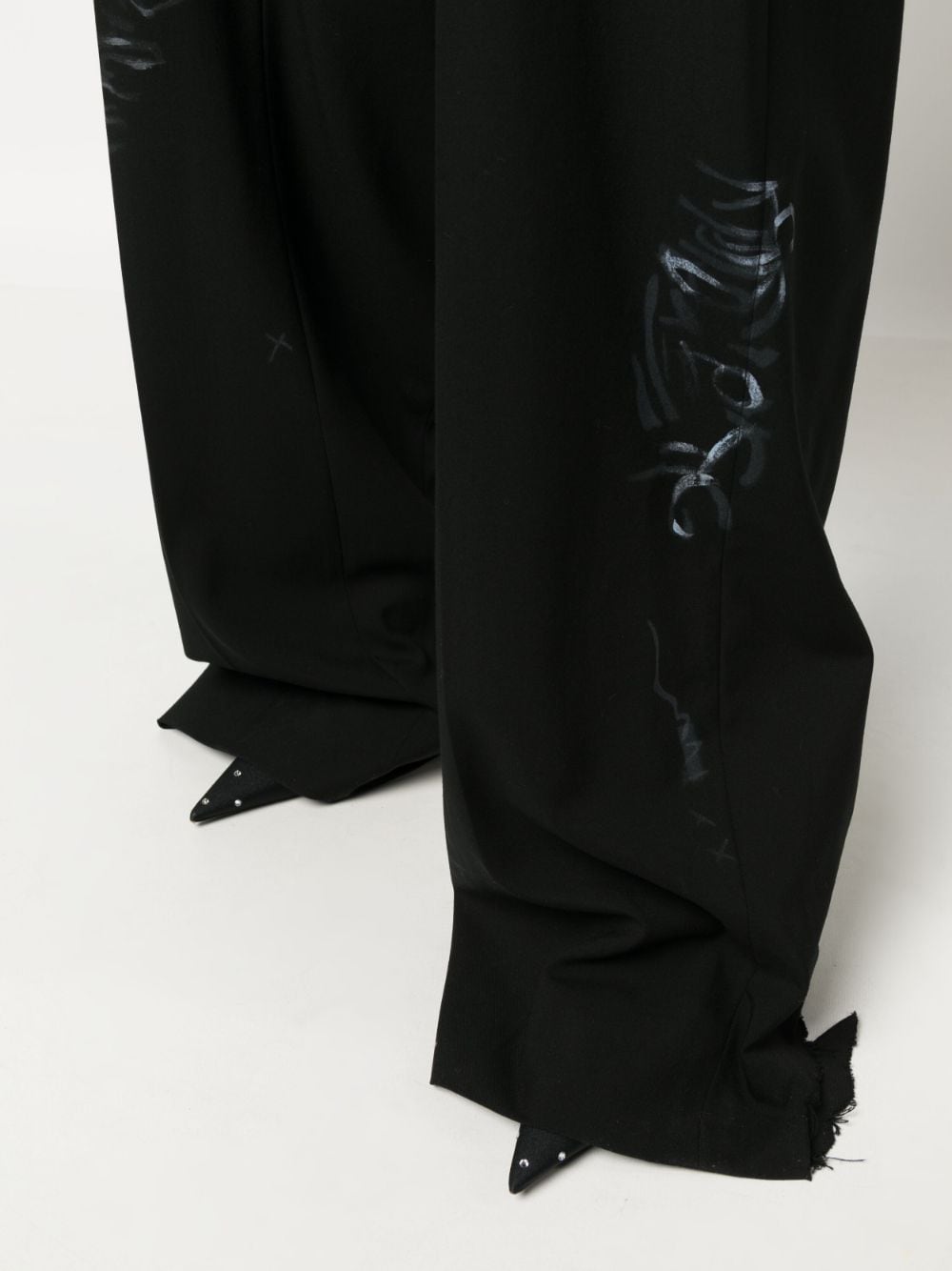 Balenciaga Graffiti Skater tailored trousers - Black za 8